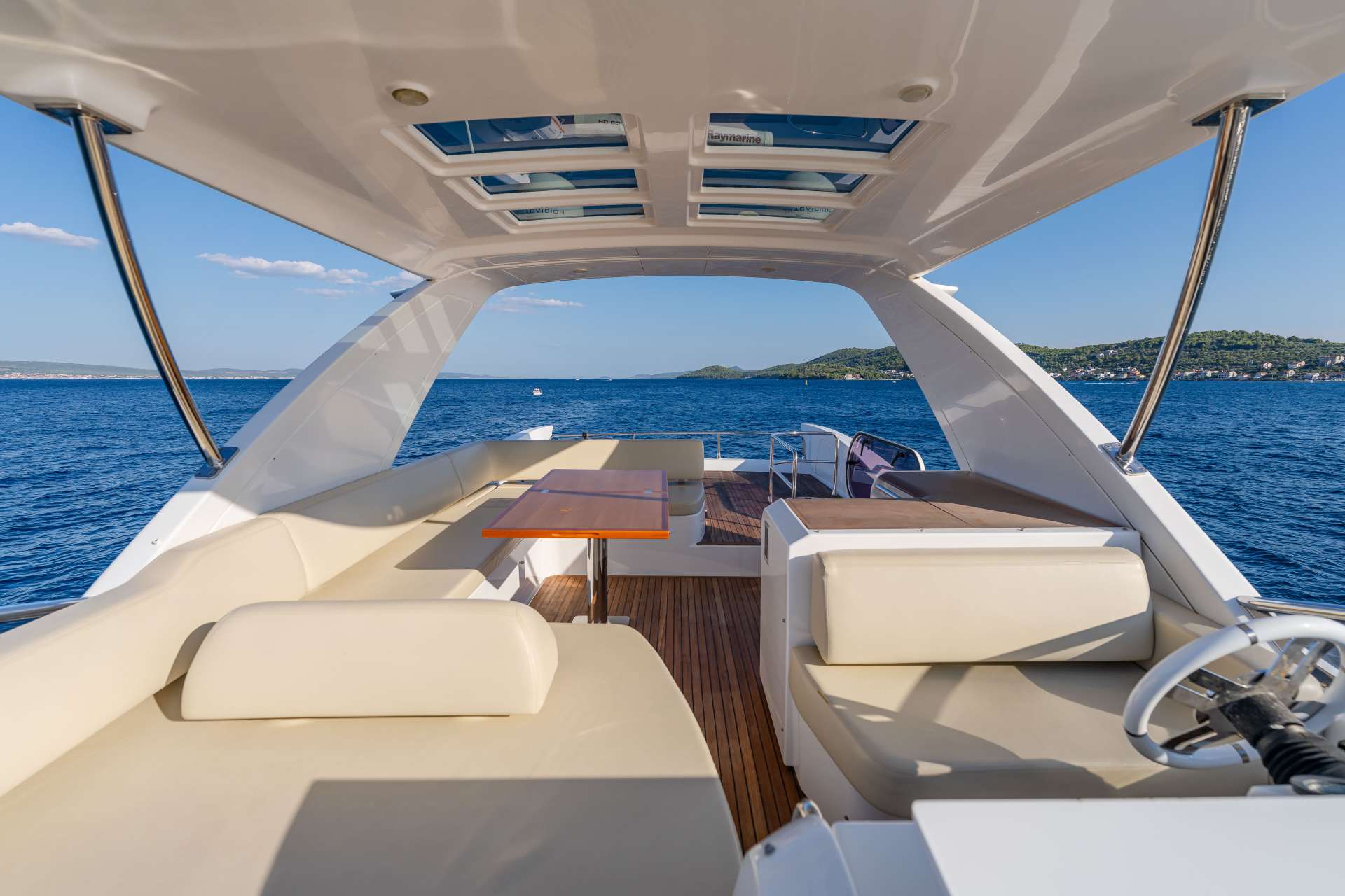 Azimut Fly 60