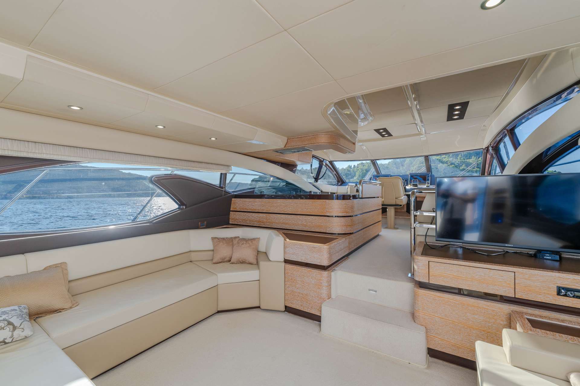 Azimut Fly 60
