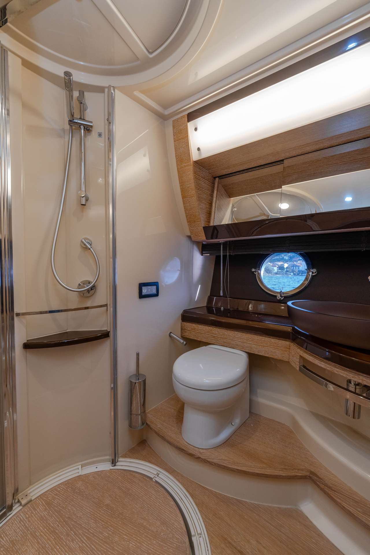 Azimut Fly 60