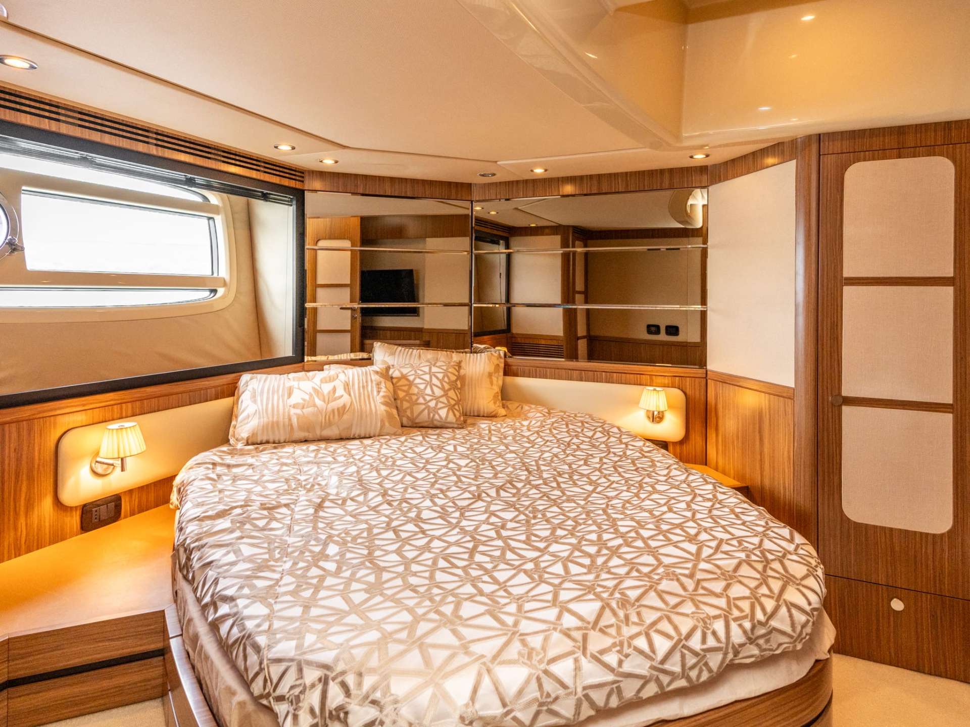 Azimut Magellano 53 Fly