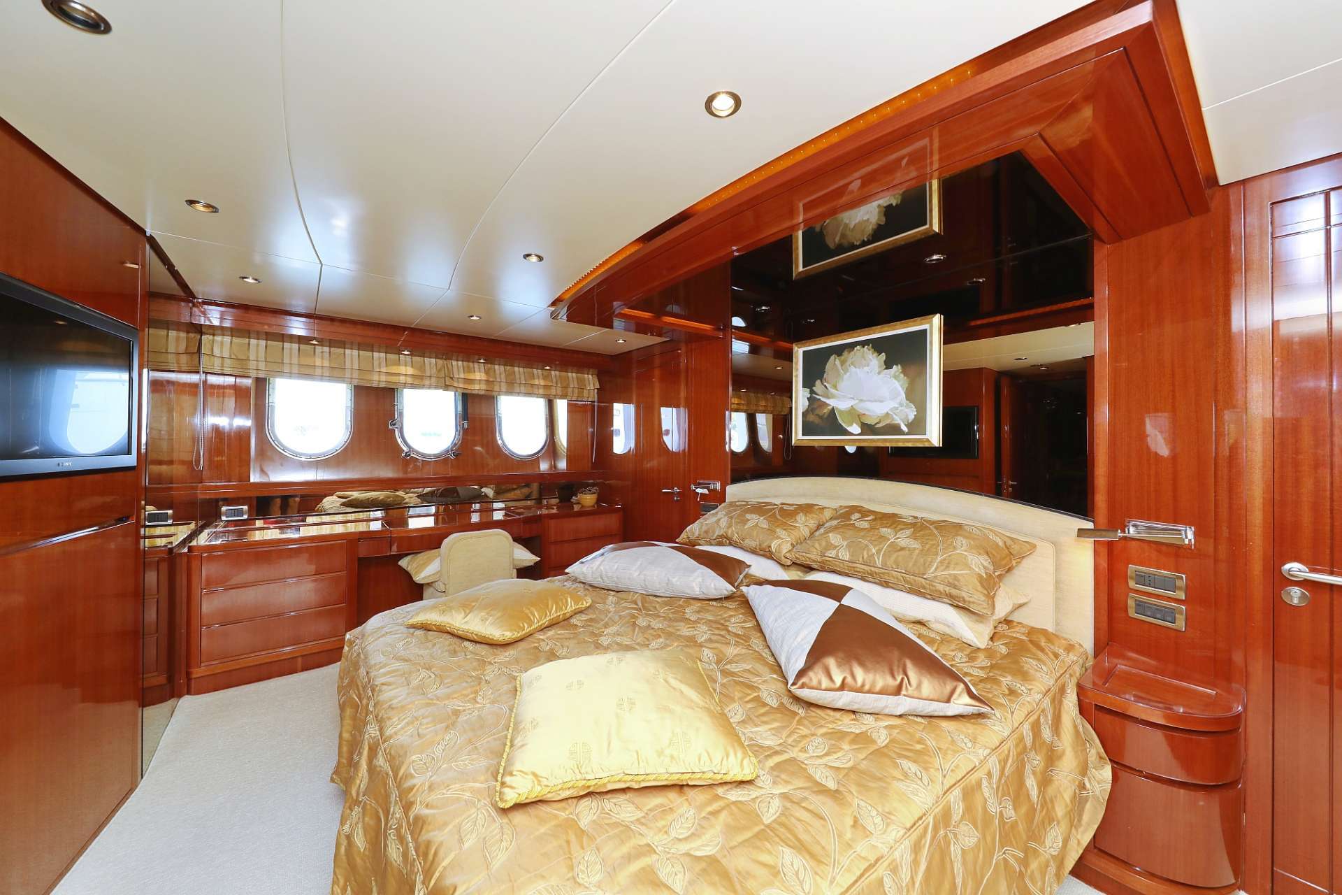Sanlorenzo SL 88 HT for sale