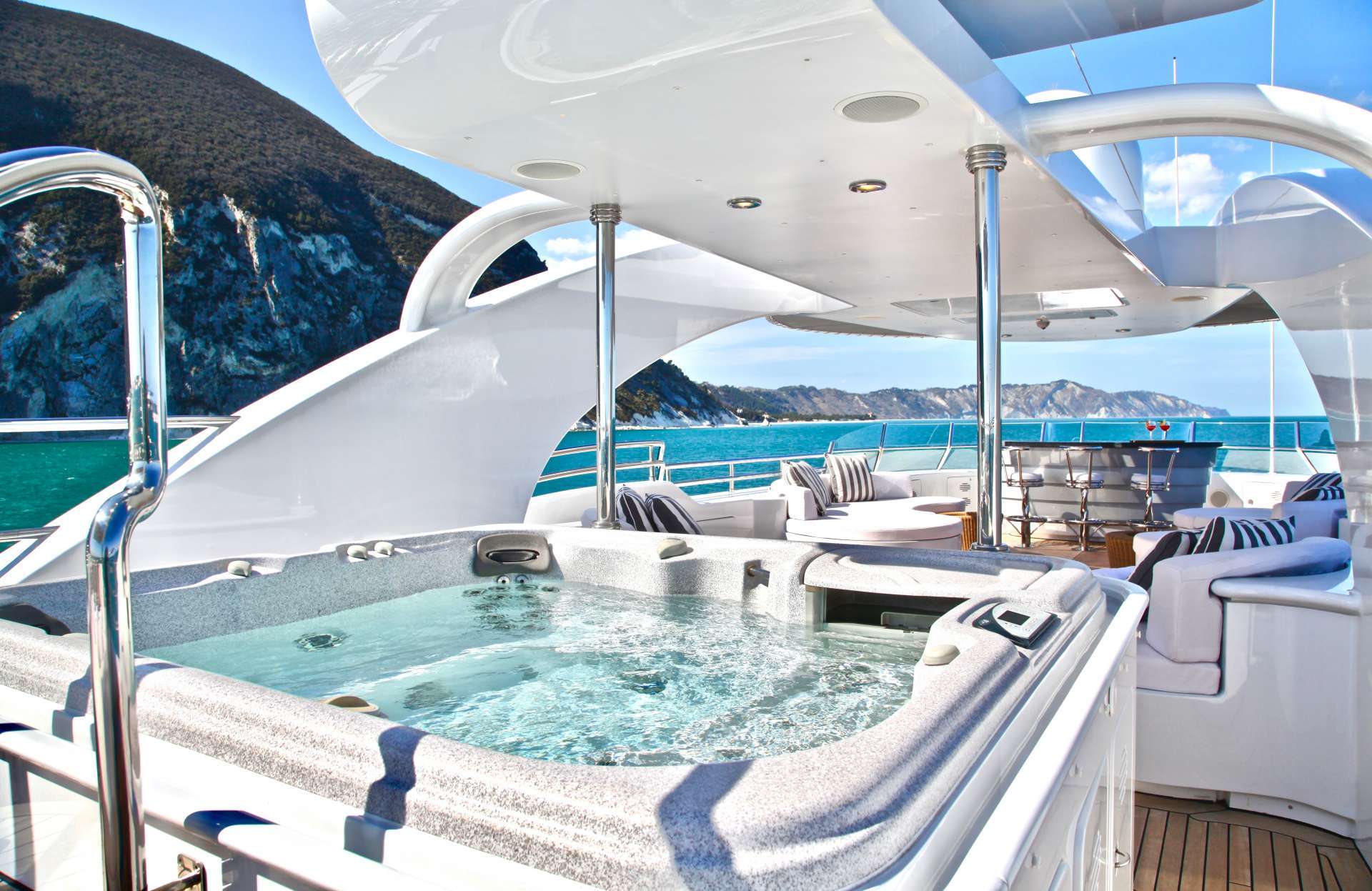 NEW arrival to the charter fleet: 47m superyacht ALALYA