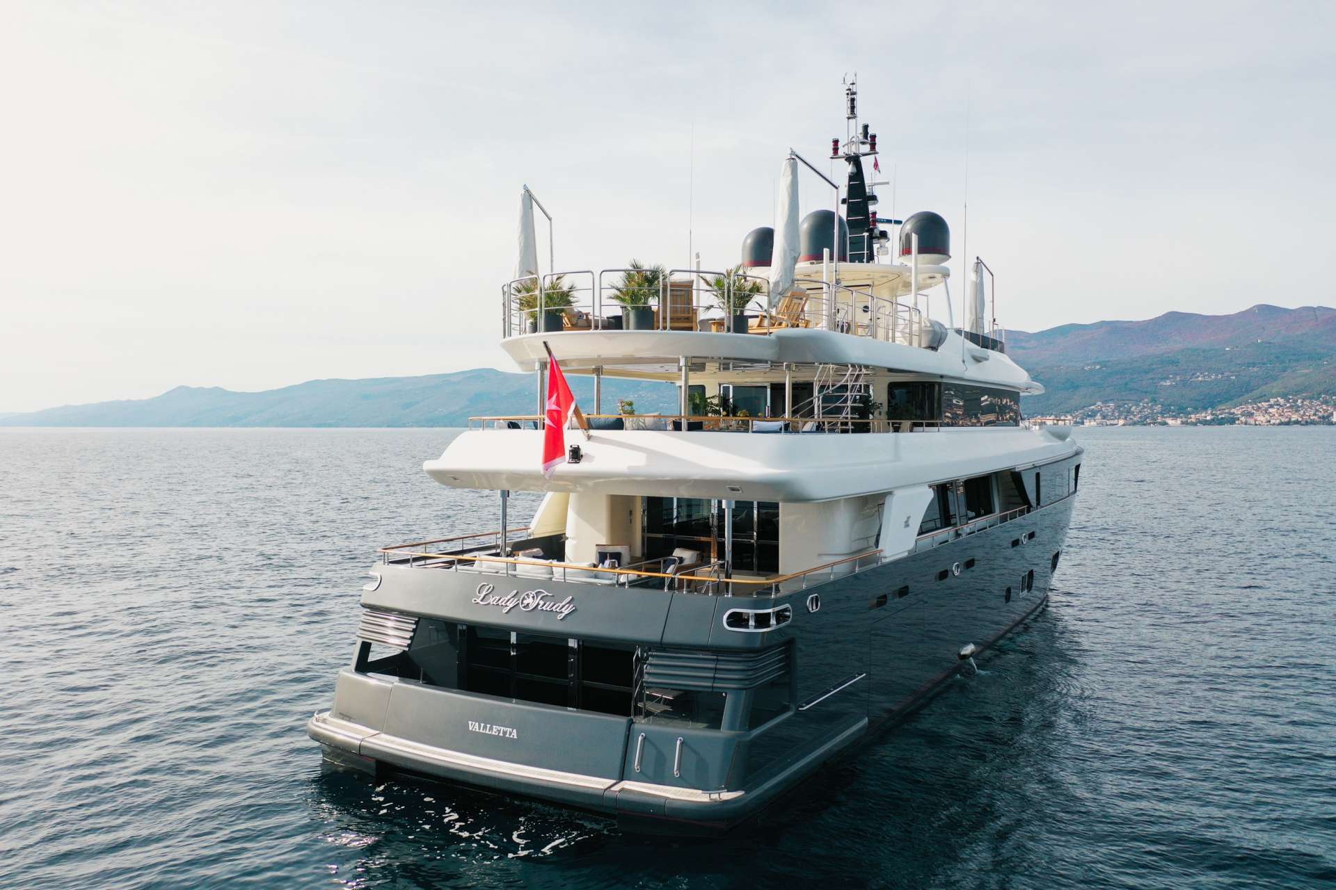 New arrival to the charter fleet: 43m superyacht LADY TRUDY
