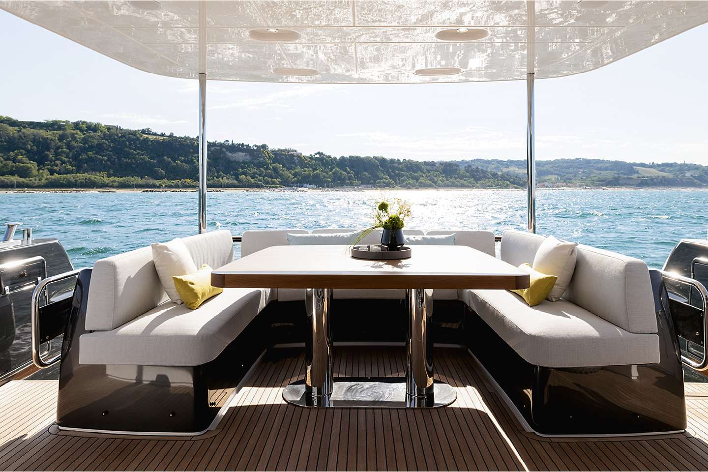 New arrival to the fleet: 20m charter yacht Azimut Magellano 66 BOLLINGER