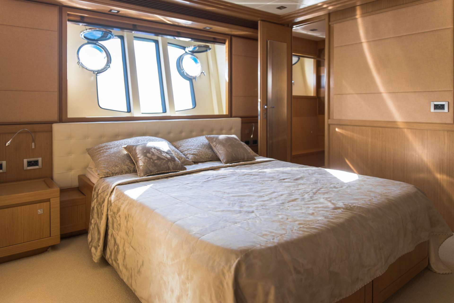 New arrival to the fleet: 26m charter yacht Navetta 26 FRIEND'S BOAT