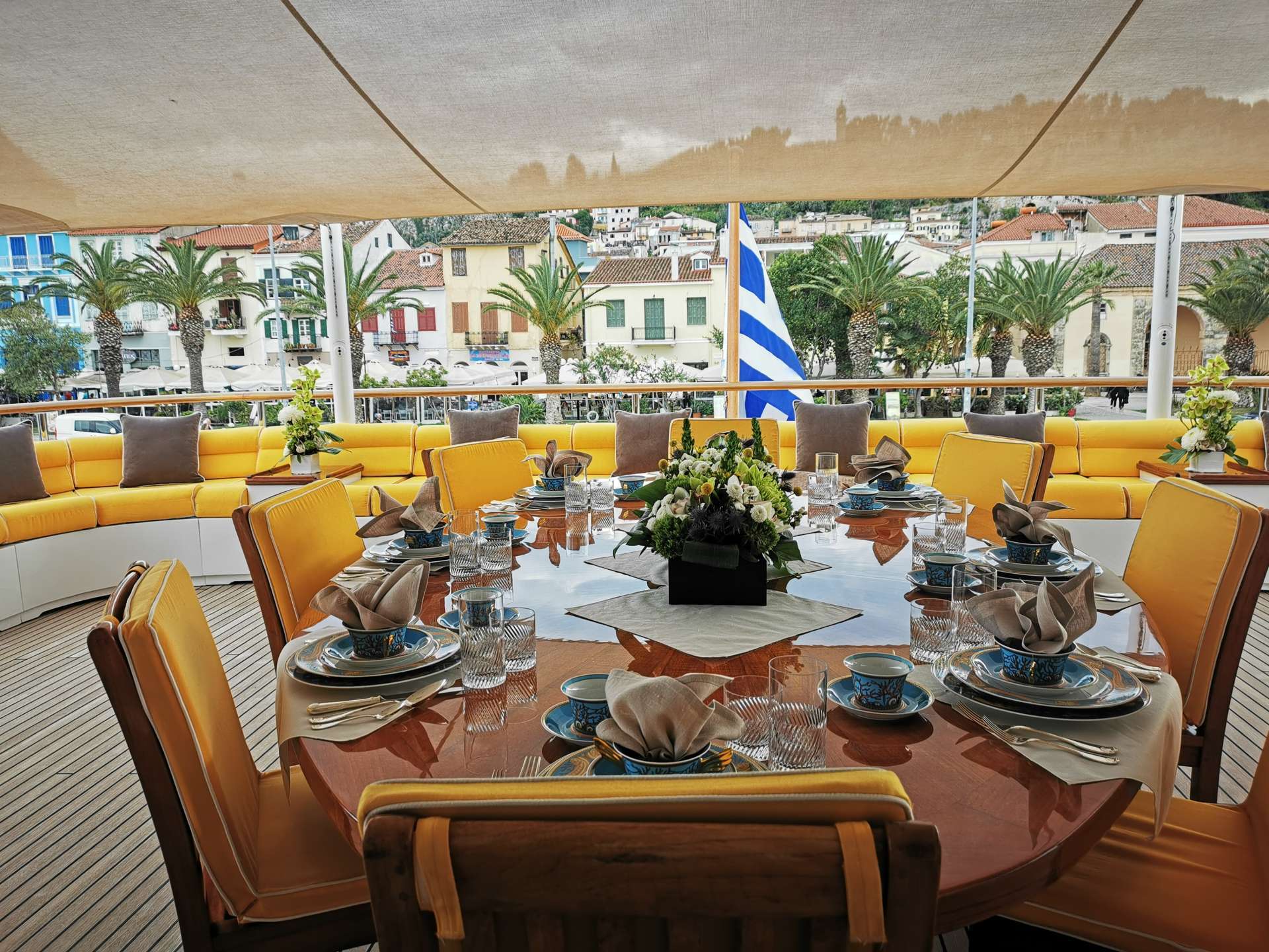 Yacht IN present at the 2022 Yacht Charter Shows